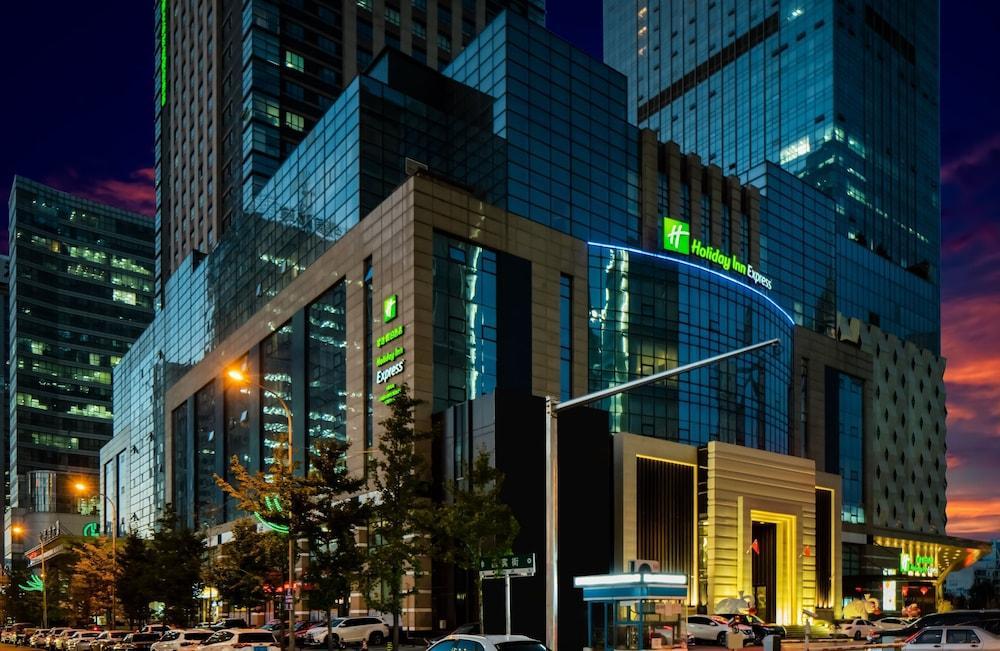 Holiday Inn Express Shenyang North Station, An Ihg Hotel Экстерьер фото