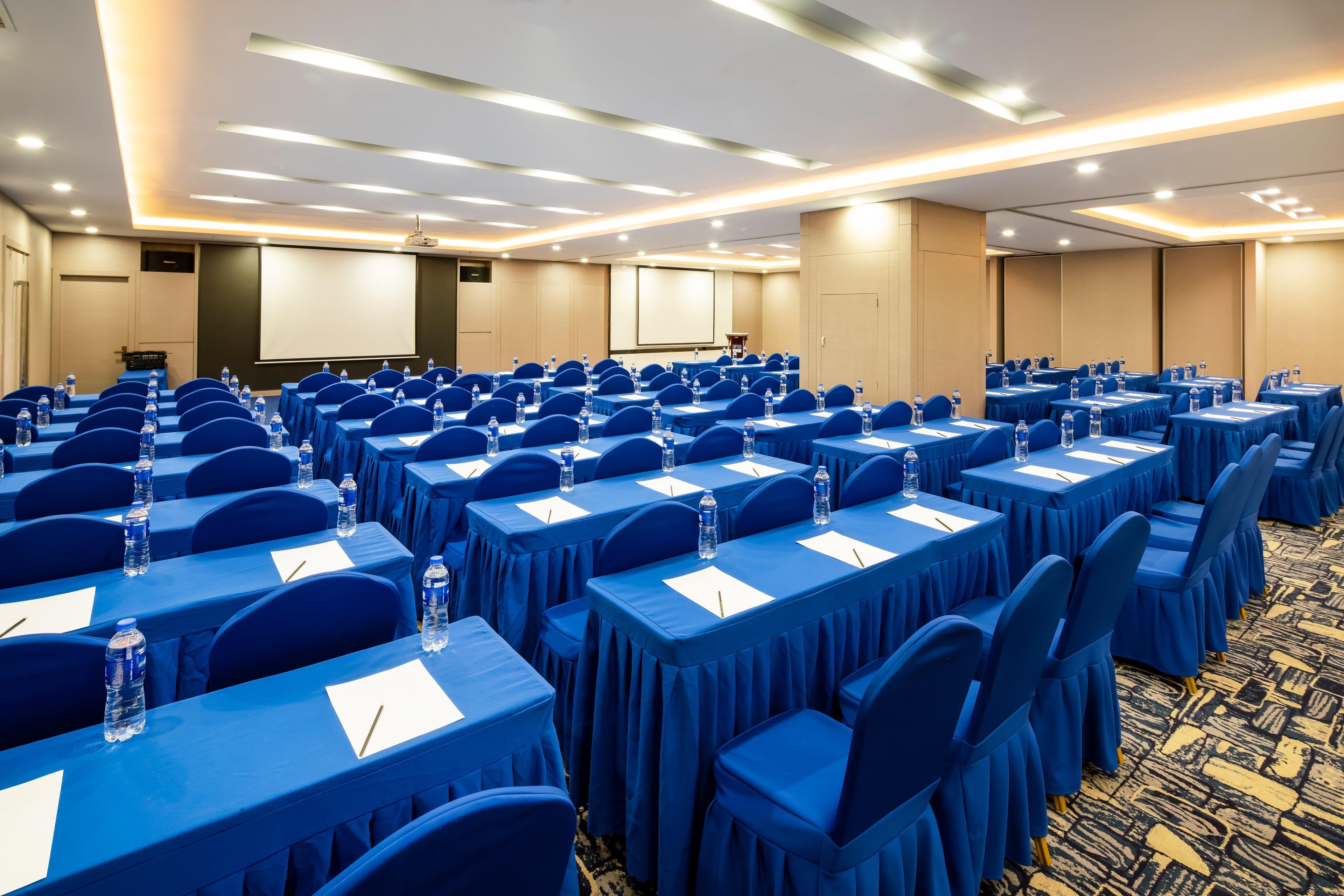 Holiday Inn Express Shenyang North Station By Ihg Экстерьер фото